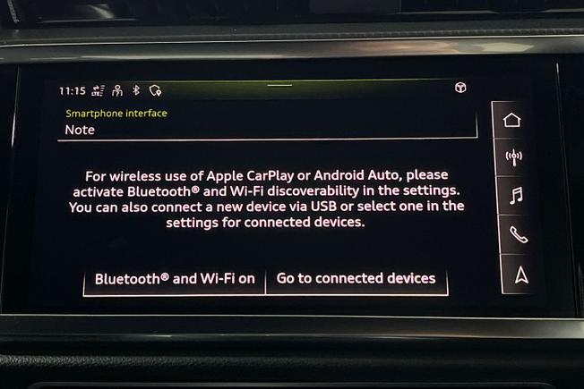 AUDI Q3 Photo 22