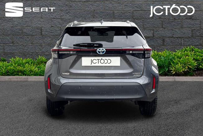 TOYOTA Yaris Cross Photo 7
