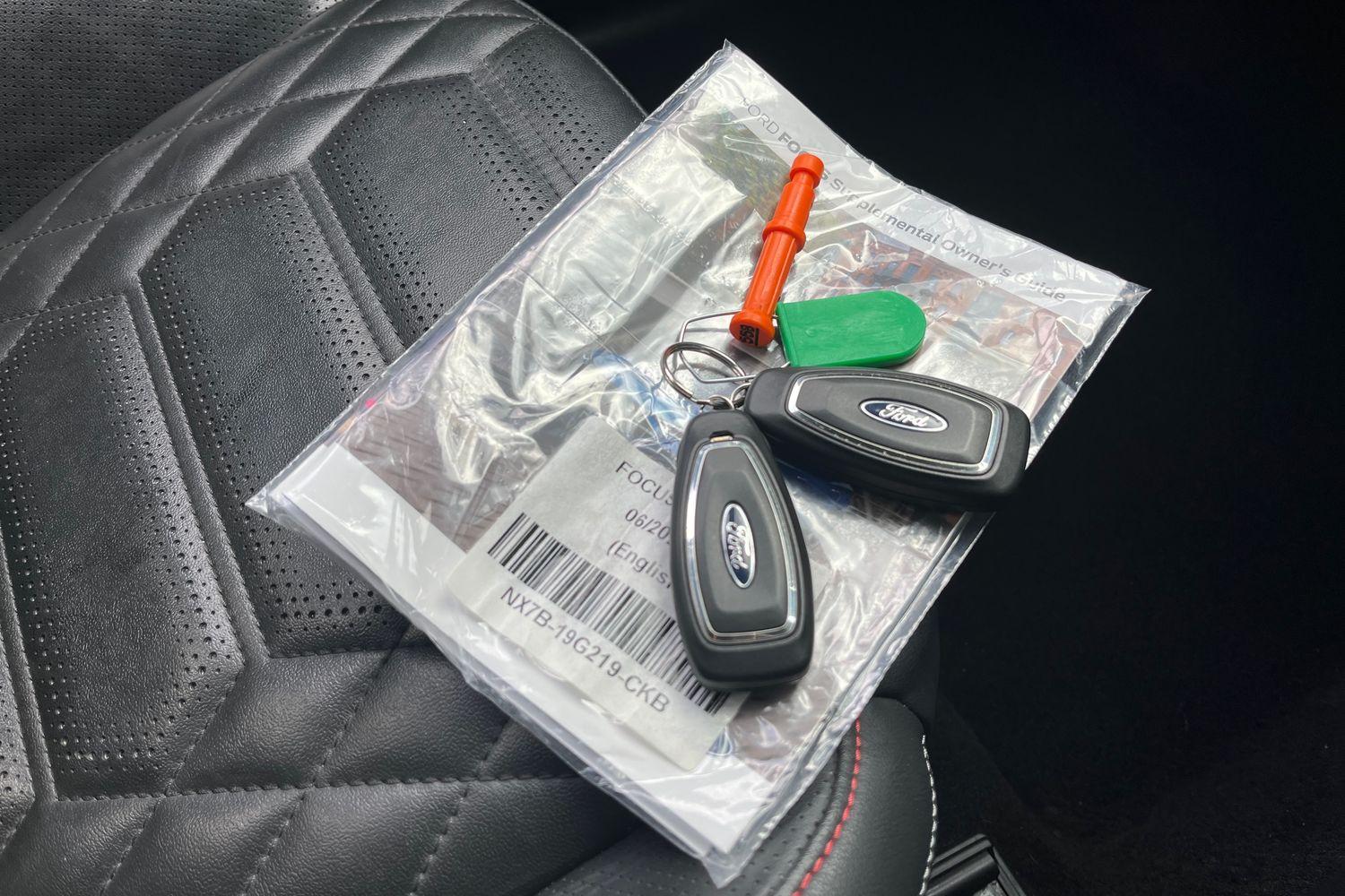 Ford FOCUS Photo 21