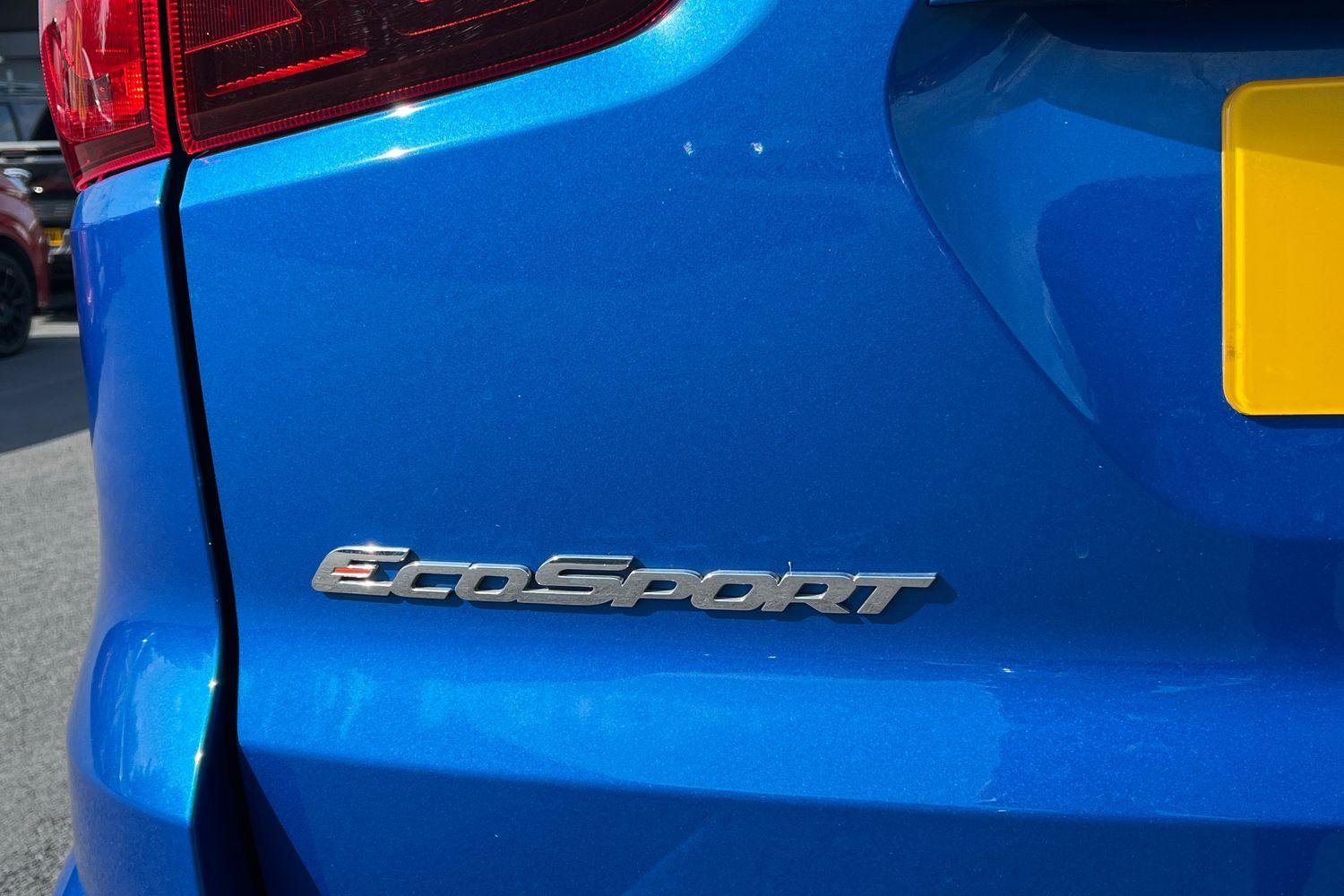 Ford ECOSPORT Photo 23