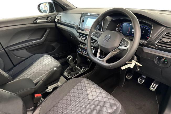 Volkswagen T-Cross Photo 6