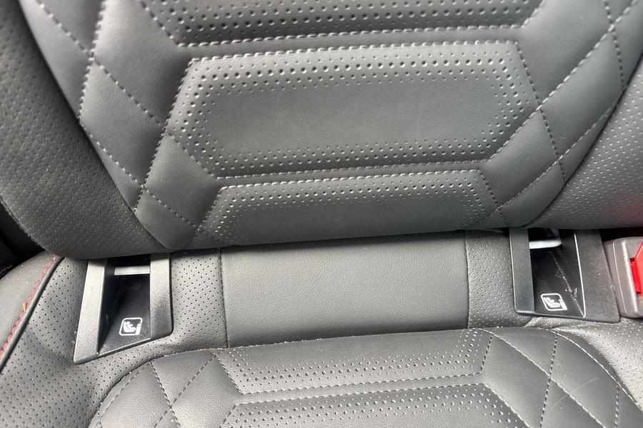 Ford Focus Photo autoimg-524458d87eca9614642b2991bfabe82e20b53fb8.jpg