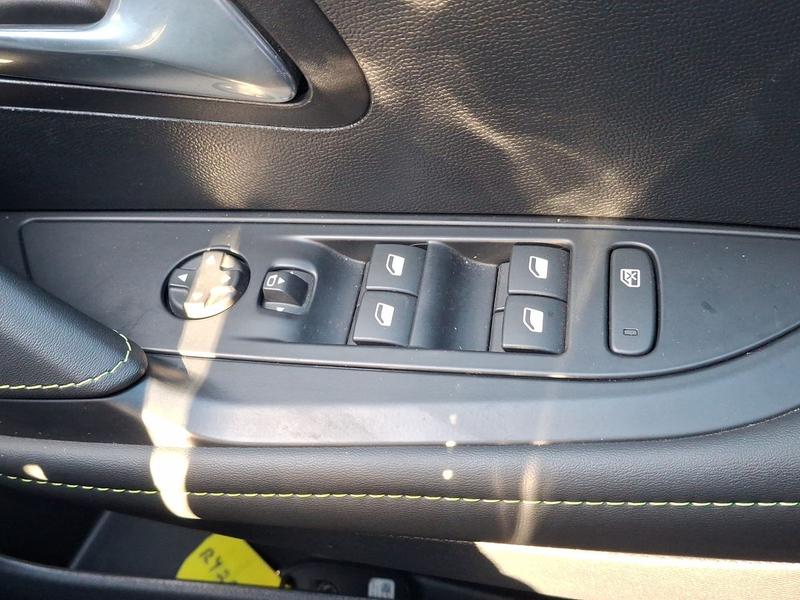 Used Peugeot 208 RY25AEJ 24