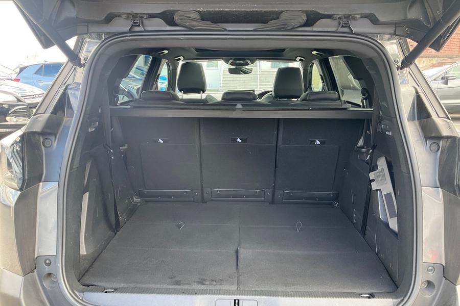 Peugeot 5008 Photo autoimg-5248169fcdbf64dc13eac7730cf83608191b8120.jpg