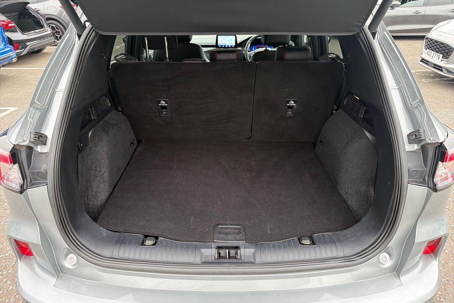 Ford KUGA Photo 20
