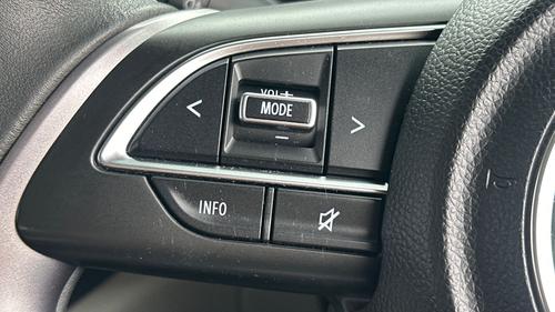 Suzuki SWIFT Photo autoimg-524e0a77fc83cb0dfd0213ba90f0c29e9a95f8cd.jpg