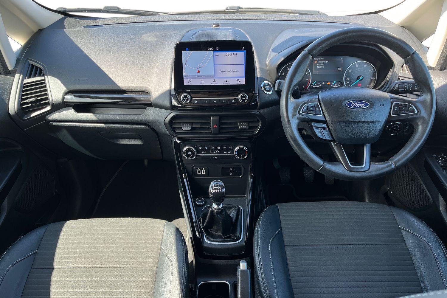 Ford ECOSPORT Photo 9