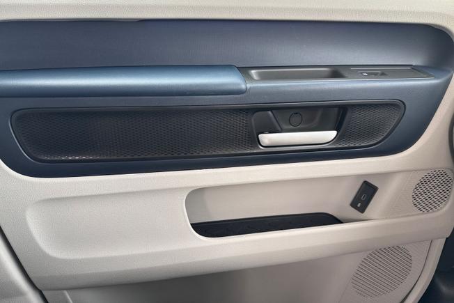 VOLKSWAGEN Id. Buzz Photo 50