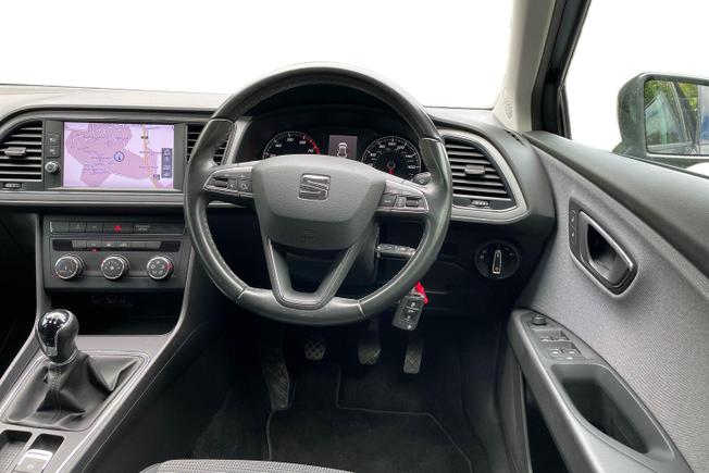 SEAT Leon Photo 11