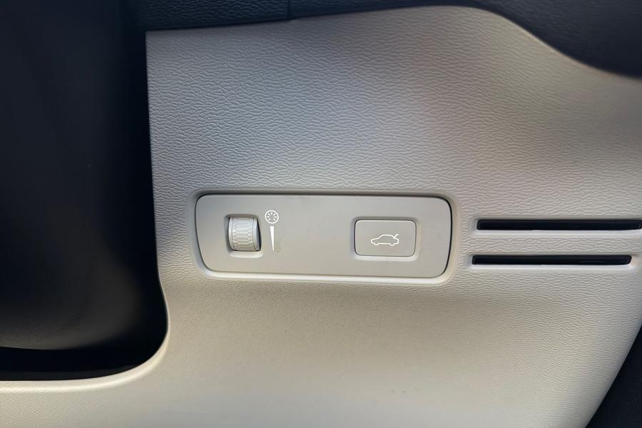 Volvo XC40 Photo autoimg-5256ae20246a3ed616c66a790464ca4e83a994aa.jpg