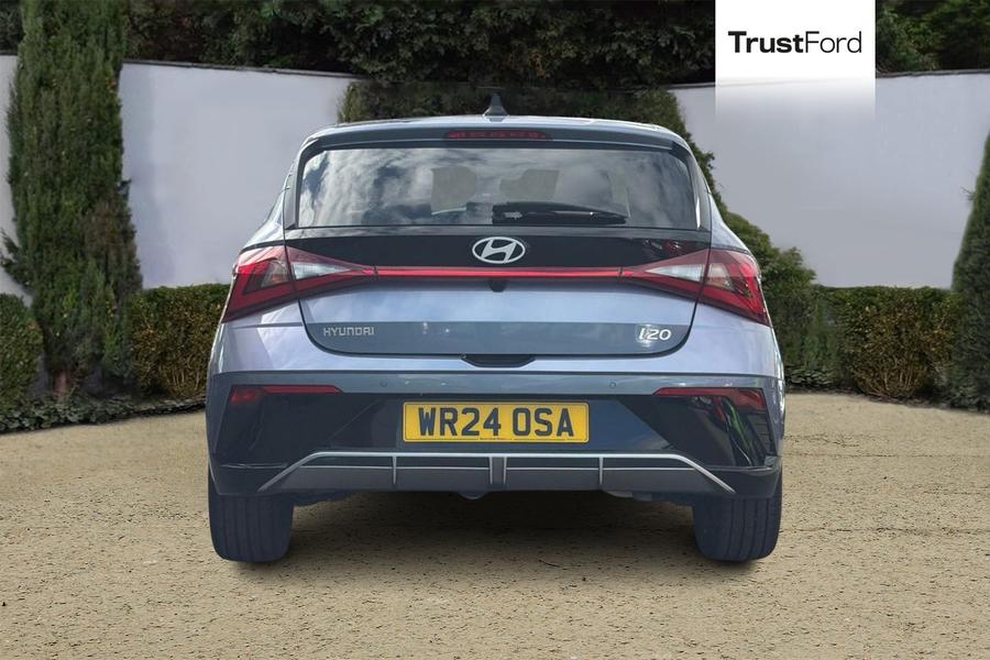 Hyundai i20 Photo autoimg-525b12a3e81c3b452a2f9885c958165ef69918ca.jpg