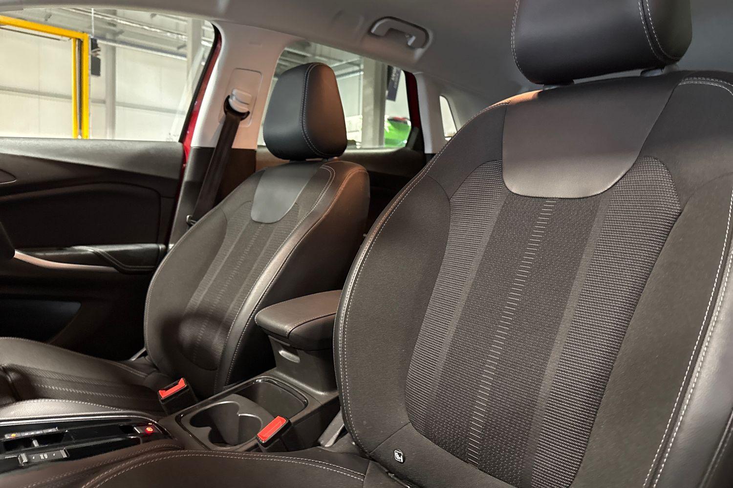 Vauxhall GRANDLAND Photo 18