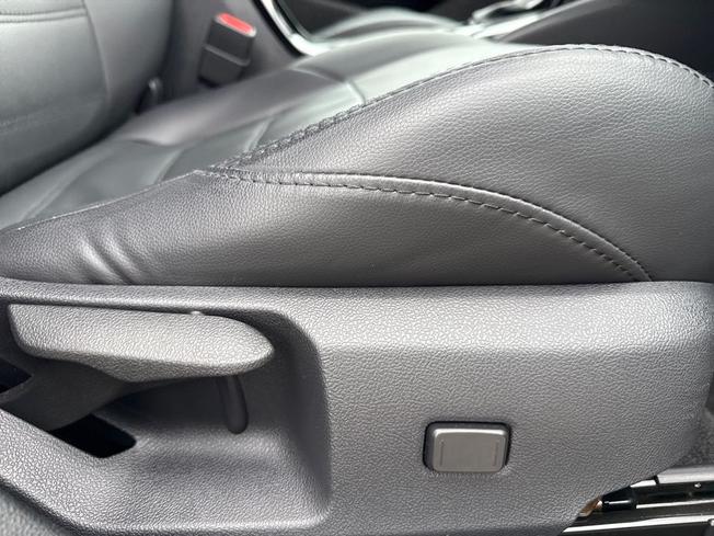 TOYOTA Corolla Photo 26