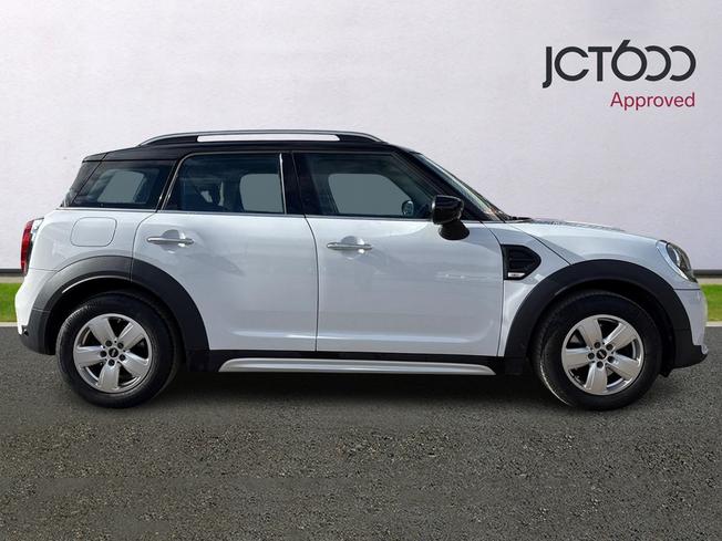 MINI Countryman Photo 4