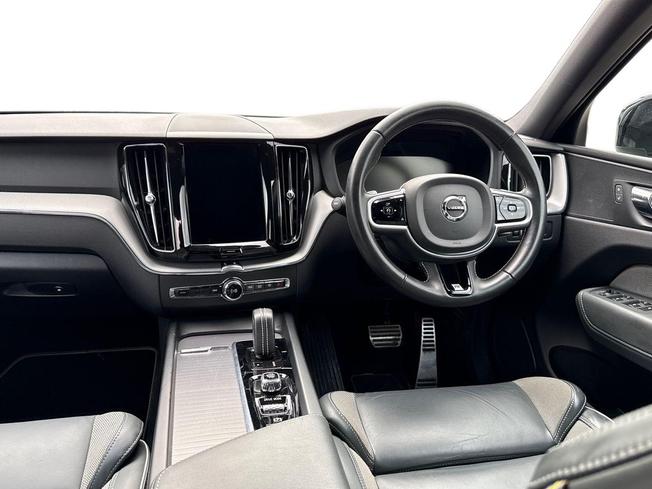 VOLVO XC60 Photo 11