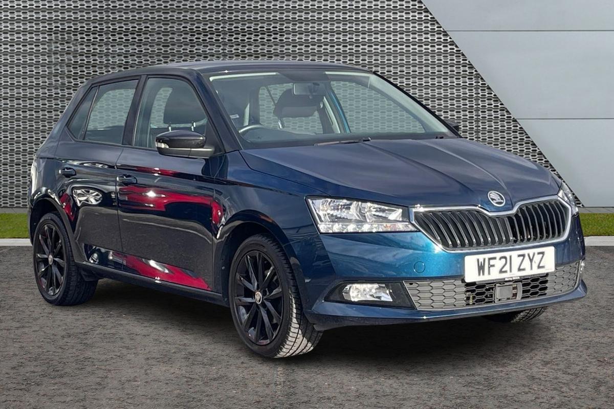 skoda fabia petrol