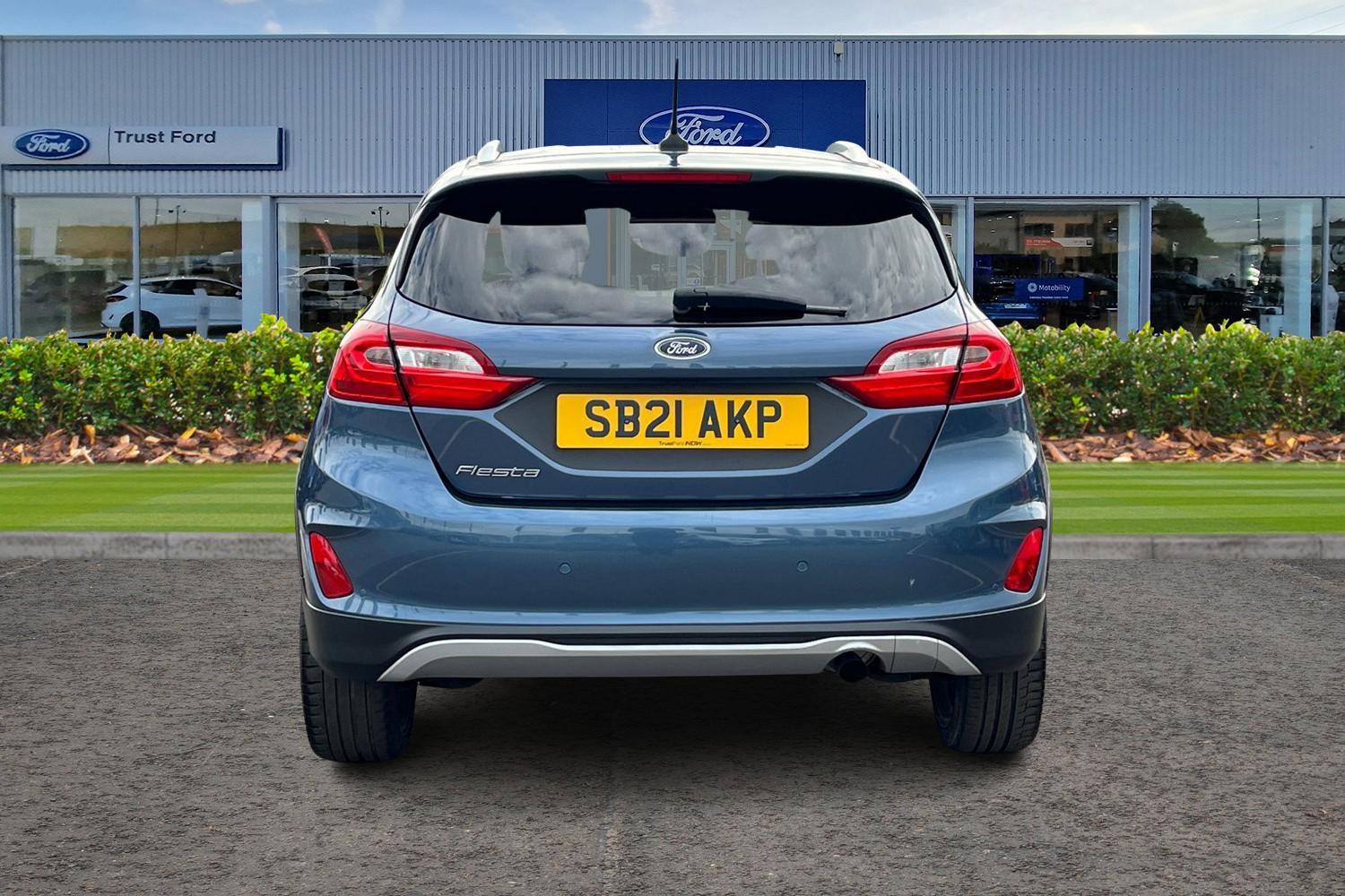 Ford Fiesta Photo 6