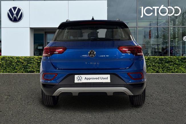 VOLKSWAGEN T-Roc Photo 7