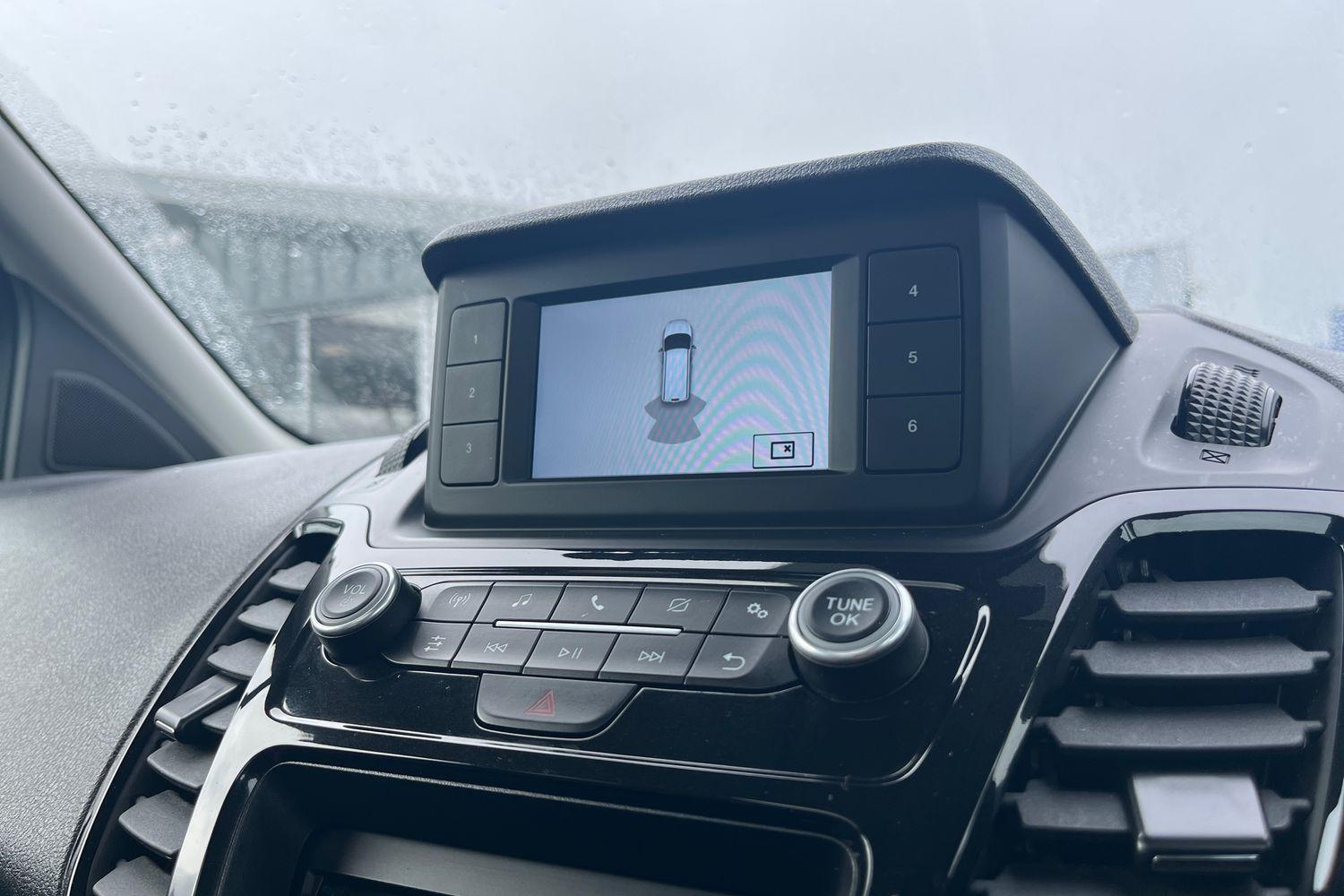 Ford TOURNEO CONNECT Photo 29