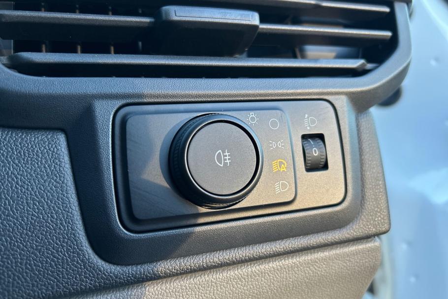 Used Ford E-TRANSIT CUSTOM 34