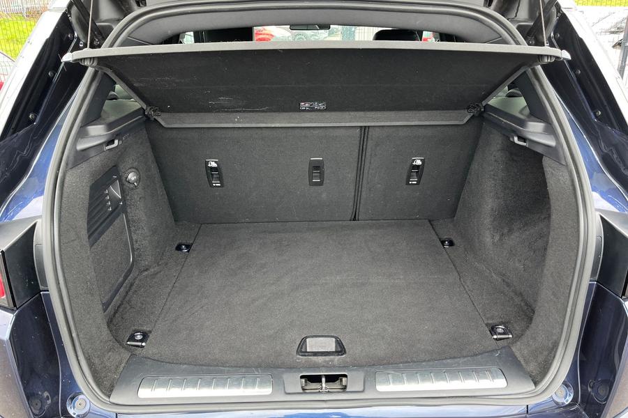 Land Rover RANGE ROVER EVOQUE Photo autoimg-526cd368fe131e3daf9b94485147da113fc39e24.jpg
