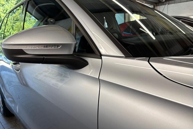 VOLKSWAGEN Tiguan Photo 20