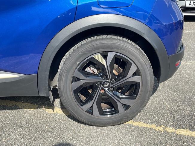 RENAULT Captur Photo 21
