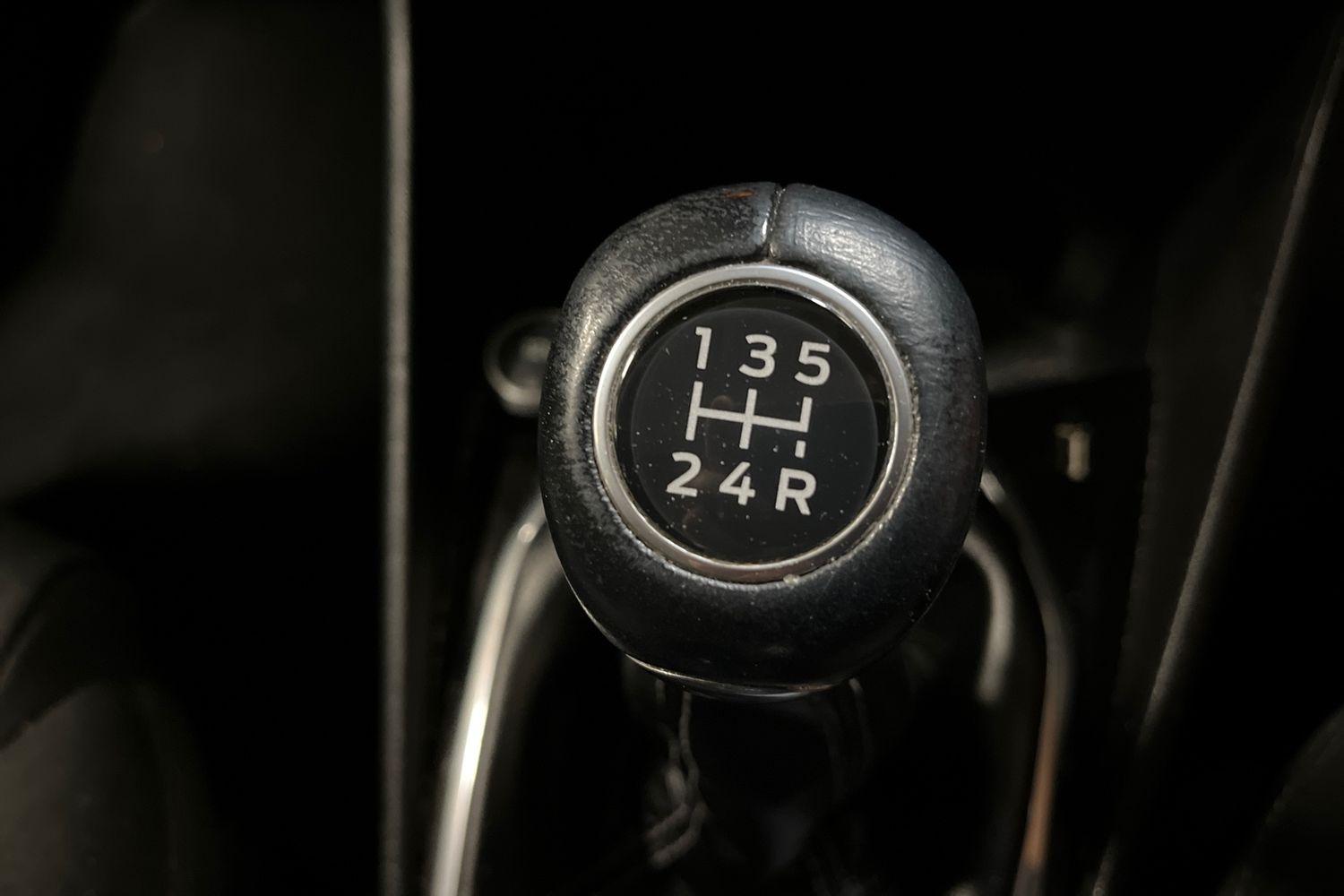 Ford FIESTA Photo 38