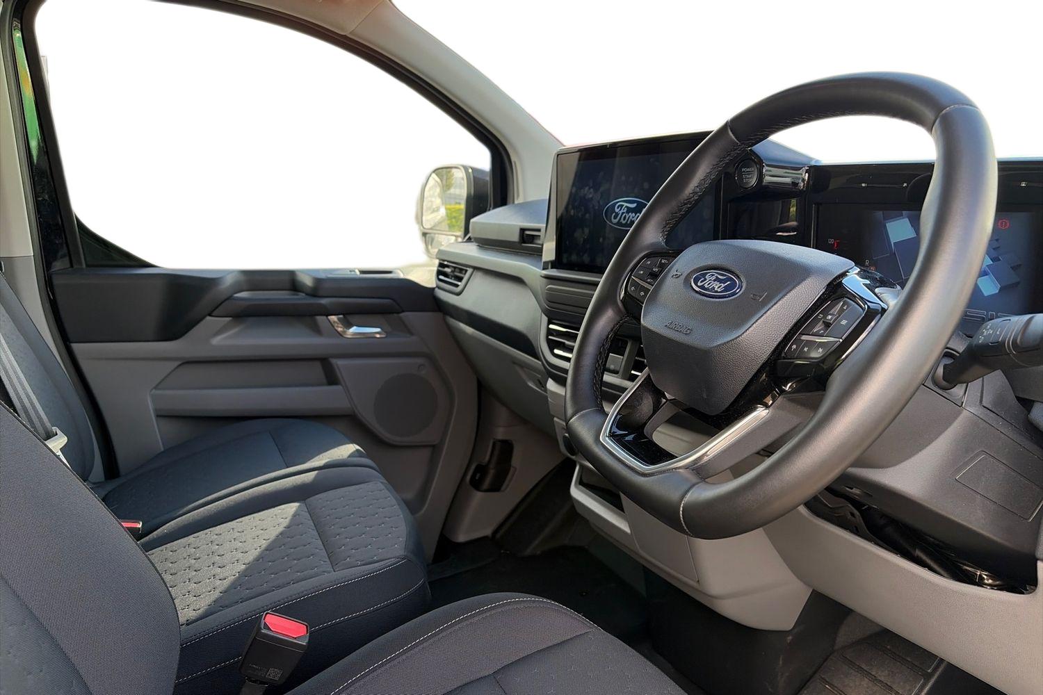 Ford TRANSIT CUSTOM Photo 13