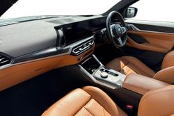 BMW I4 Photo 2