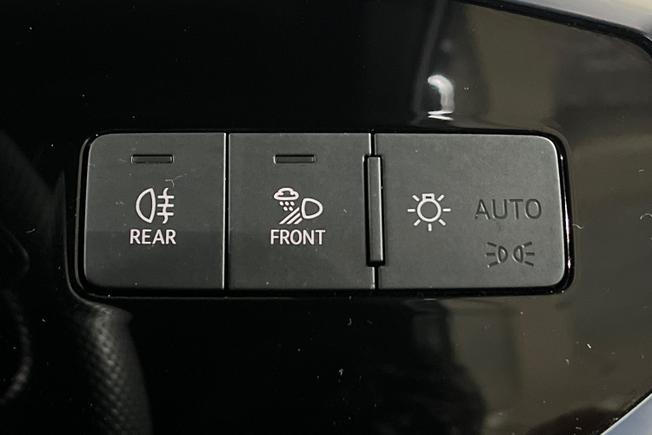 AUDI Q3 Photo 24