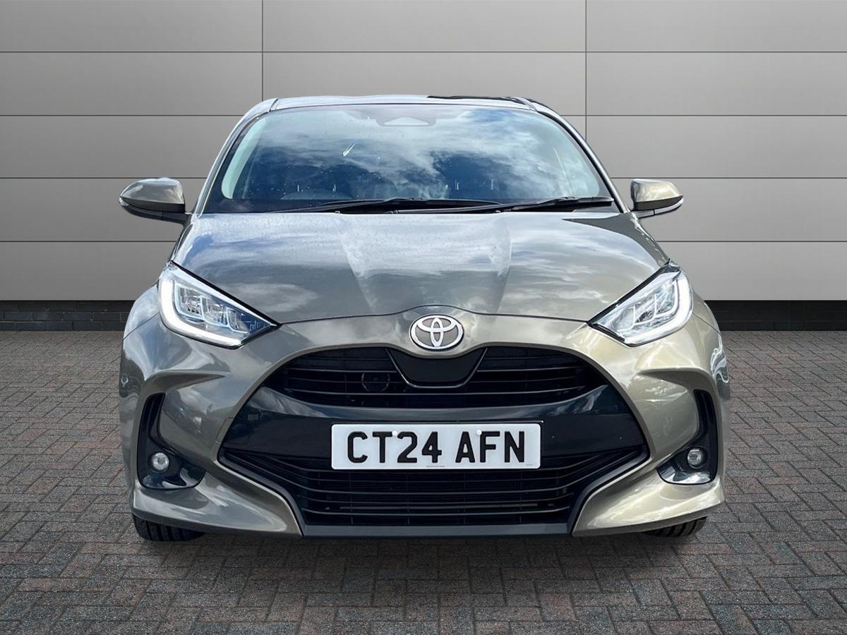 Toyota Yaris Photo 7
