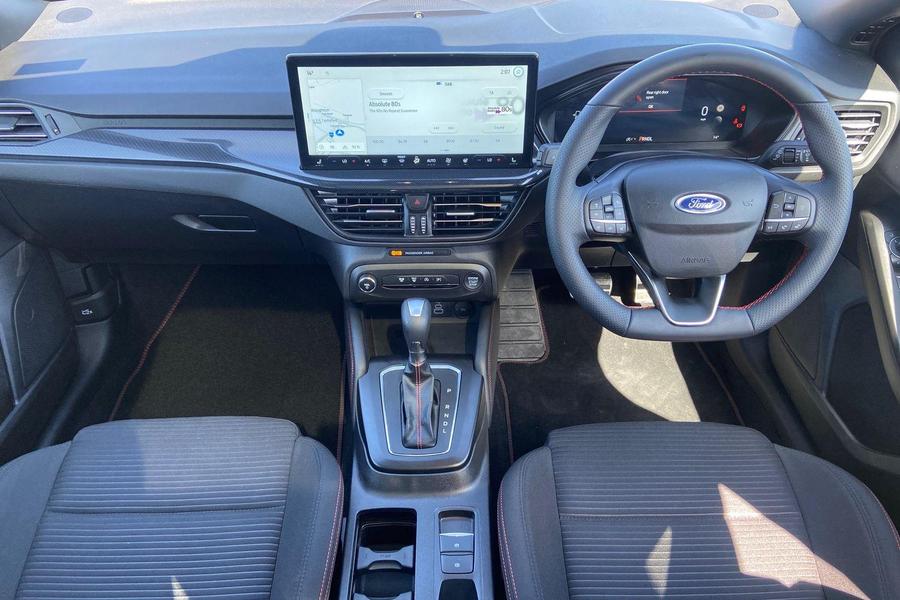 Ford FOCUS Photo autoimg-527f9e080e0cb47b745cb113102b73cdd3daac72.jpg