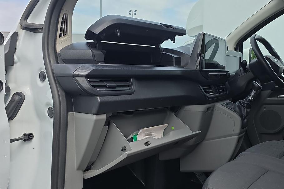 Used Ford TRANSIT CUSTOM DP24GHV 24