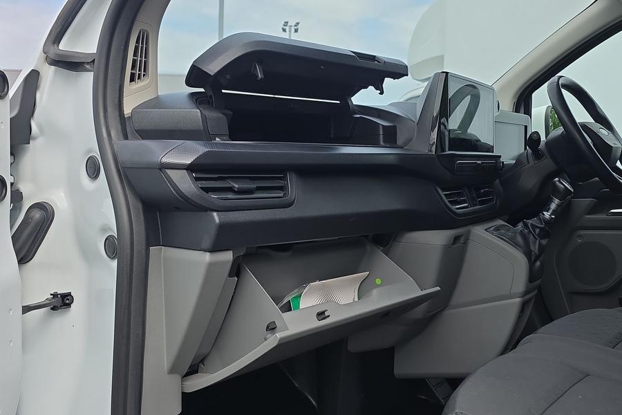 Ford TRANSIT CUSTOM Photo autoimg-528ab3ba5214ccb41a708a744654cb8a49624792.jpg