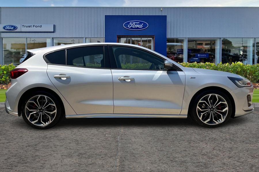 Ford Focus Photo autoimg-528b43c3a1ba317c2921c4b3018dc9685570bd9d.jpg