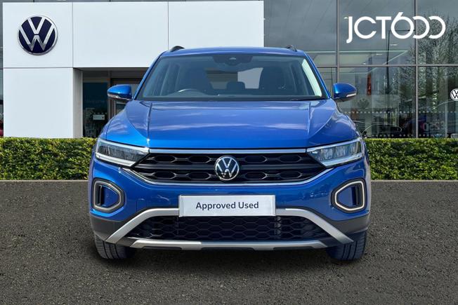 VOLKSWAGEN T-Roc Photo 8