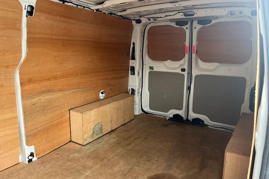 Ford TRANSIT CUSTOM Photo autoimg-5291e156ea85d34b6556396c0bd43d294d231f68.jpg