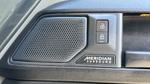 Land Rover Defender Photo 23