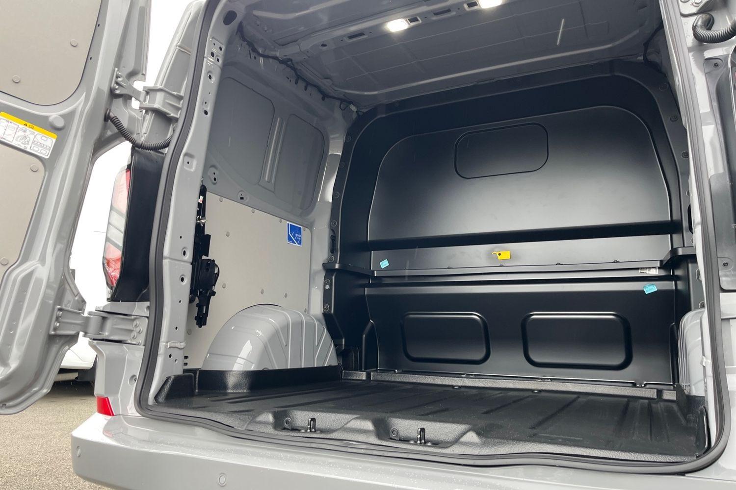 Ford TRANSIT CUSTOM Photo 4