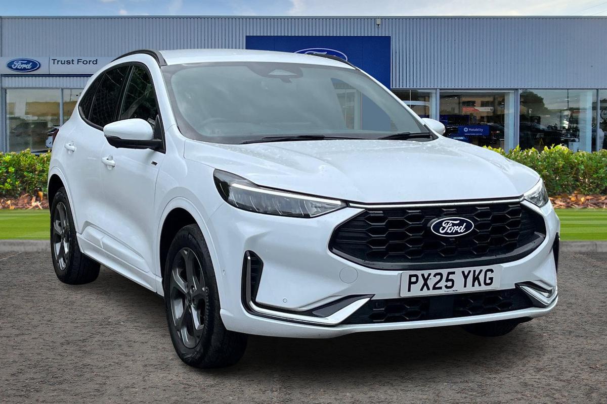 Ford Kuga listing photo