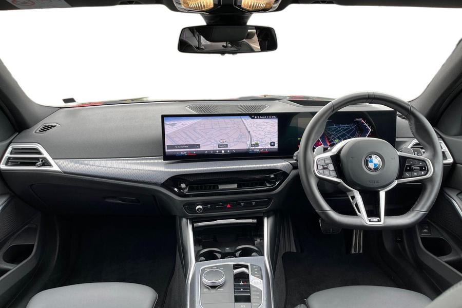 BMW 3 Series Photo autoimg-529d18933ee273cbea3a0082af9e6bd0994824d7.jpg