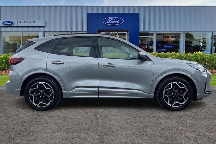 Ford Kuga Photo autoimg-529ed3d24440c38a7bacf825ba27bf0267e24afd.jpg