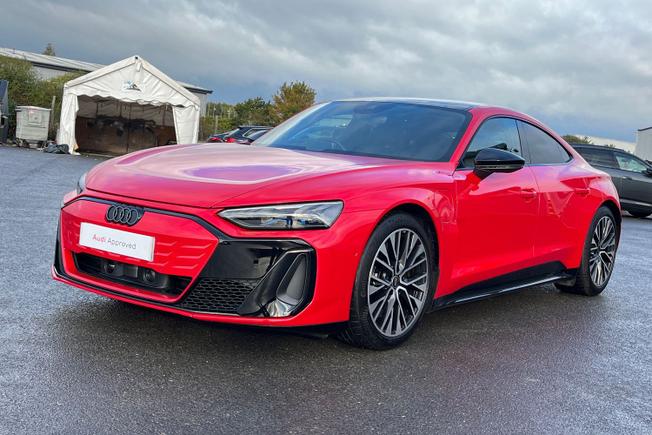 AUDI S e-tron GT Photo 41