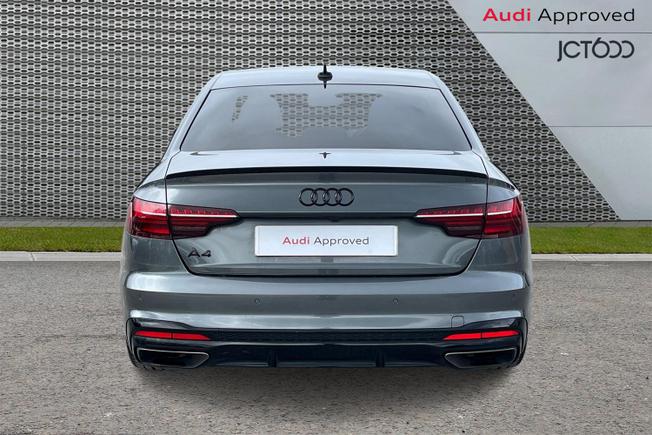 AUDI A4 Photo 7