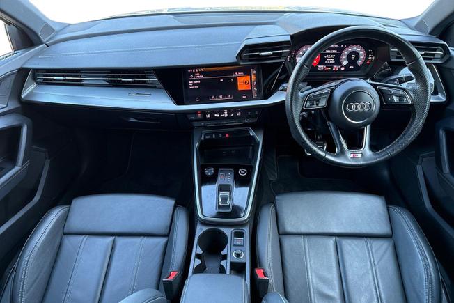 AUDI A3 Photo 10