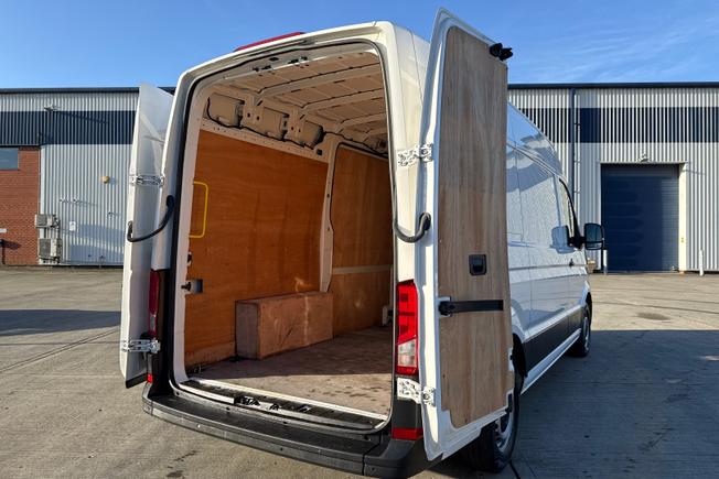 VOLKSWAGEN Crafter Photo 31