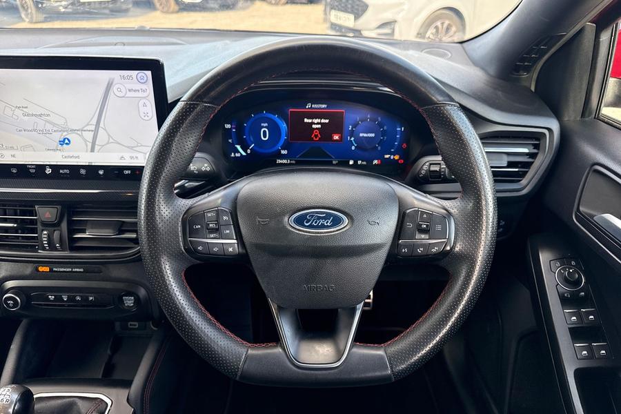 Ford FOCUS Photo autoimg-52aba2ef146baf0ef66d69a14d6d473ce0fecf82.jpg