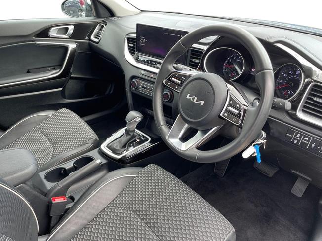 KIA Xceed Photo 6