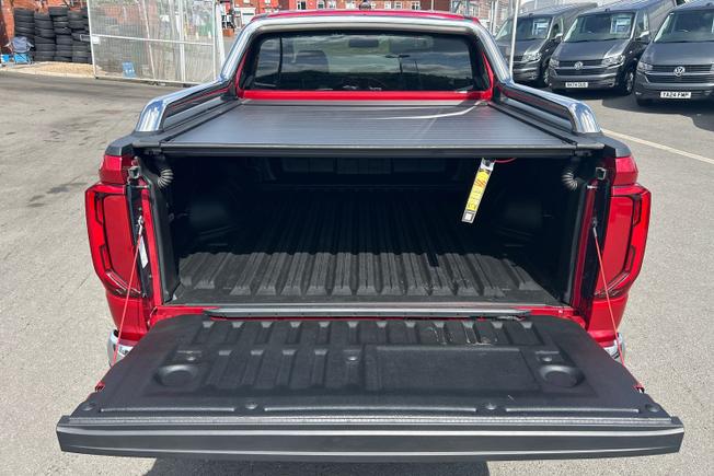VOLKSWAGEN Amarok Photo 28